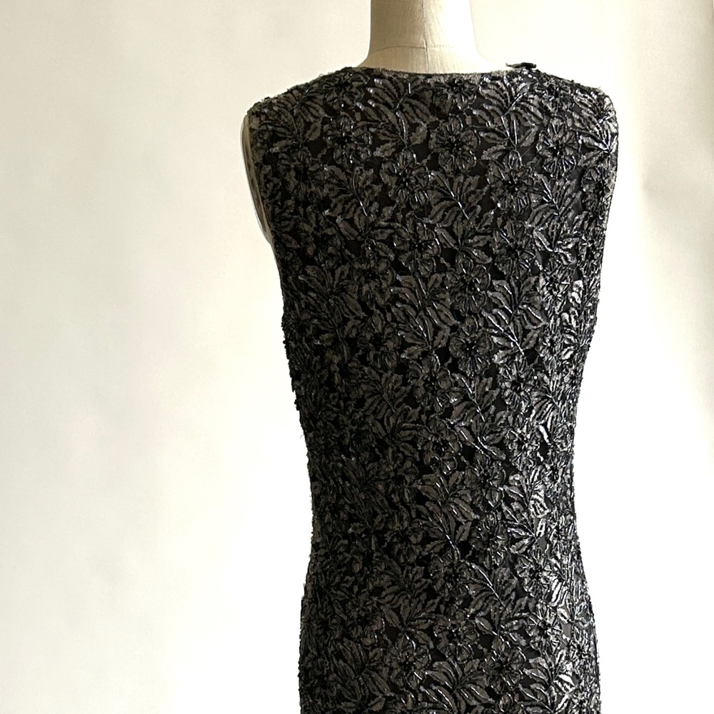 1990s Alexander McQueen Grey and Black Beaded Lace Midi Dress - Picture 6 of 10